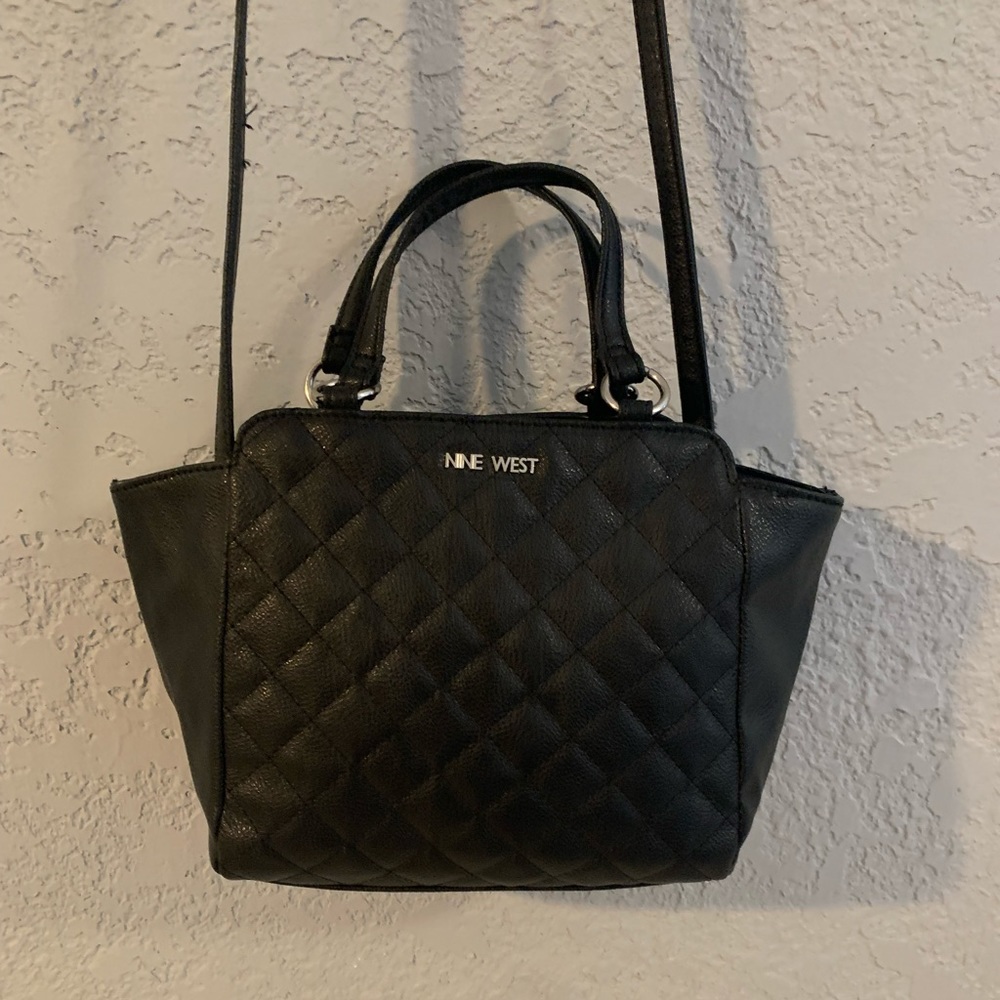 😊Nine West cross body bag